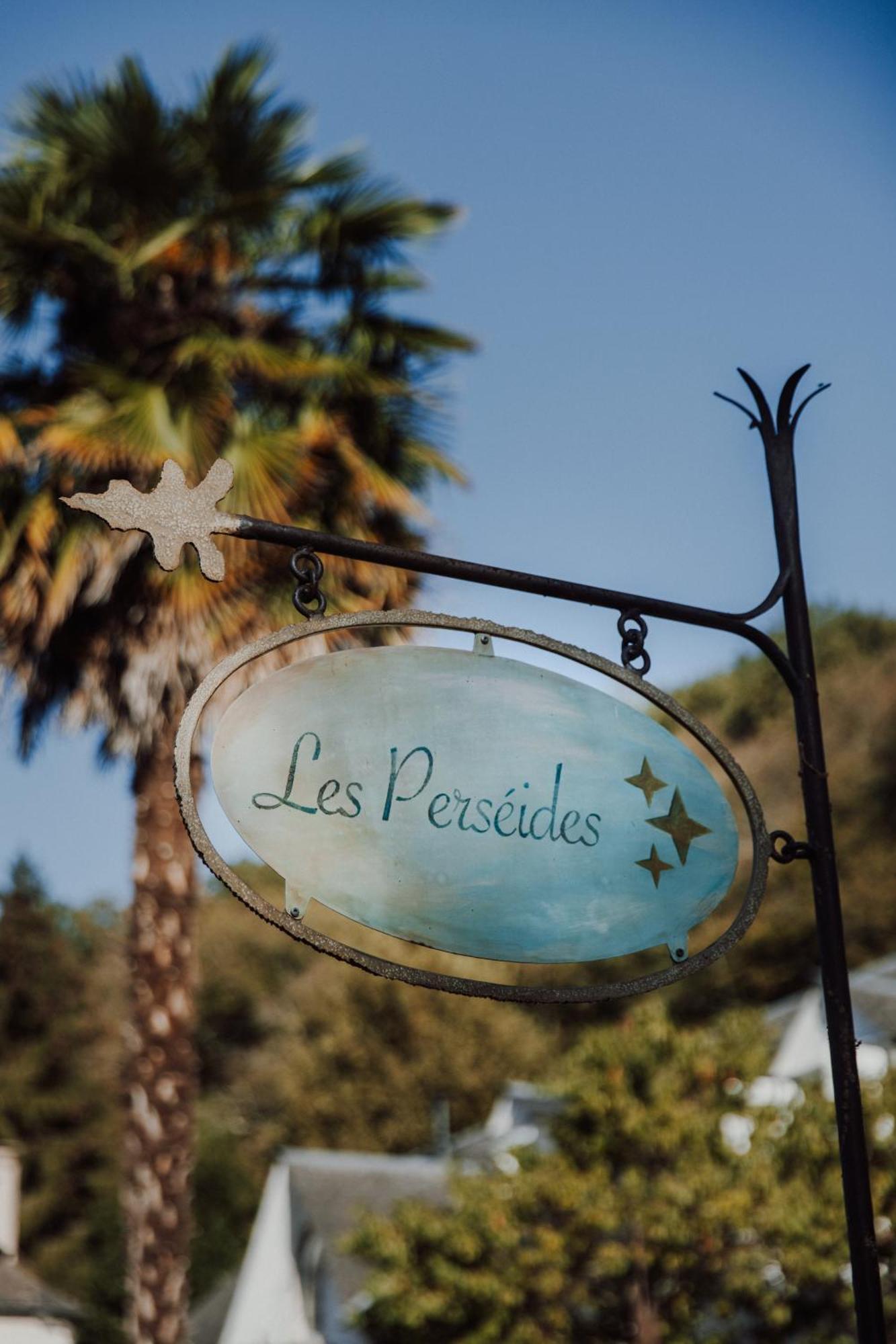 ホテル Les Perseides Lezignan エクステリア 写真